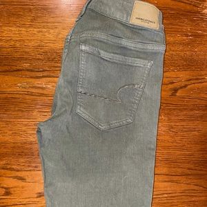 American Eagle skinny jeans